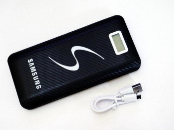 Портативный Powerbank Samsung 20000mAh 3 USB с экраном Черный 183060